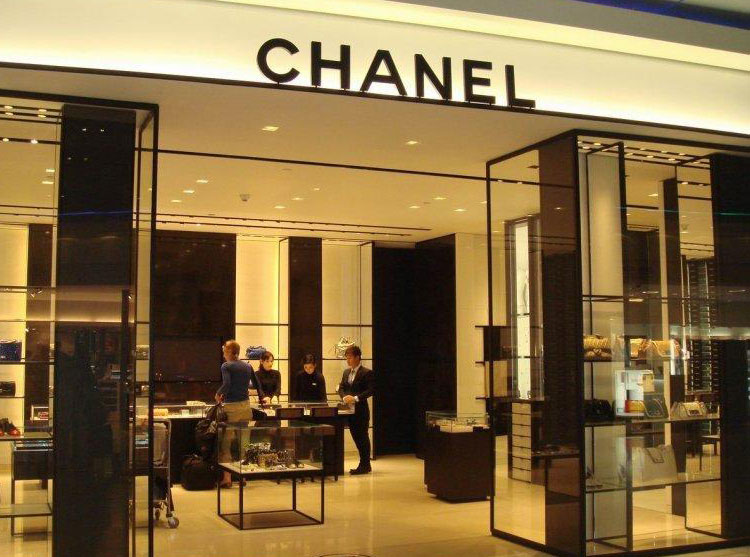  女性 中財布 ブラック 46578 シャネル羊革 CHANELシャネル