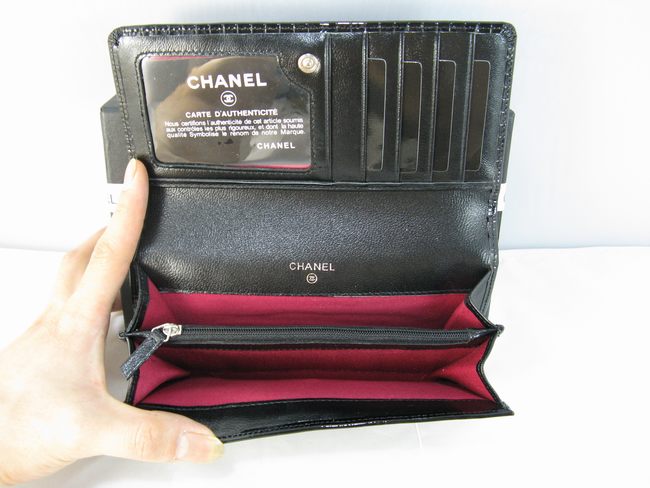  91764 ブラック シャネルエナメル CHANELシャネル 女性 クラッチ財布