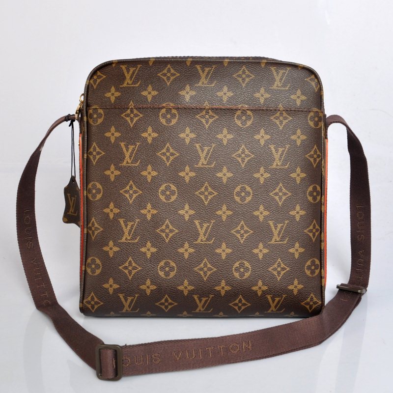  M97037 メンズ メッセンジャーバッグ ルイ·ヴィトン Louis Vuitton ヴィトンモノグラム生地 ブラウン