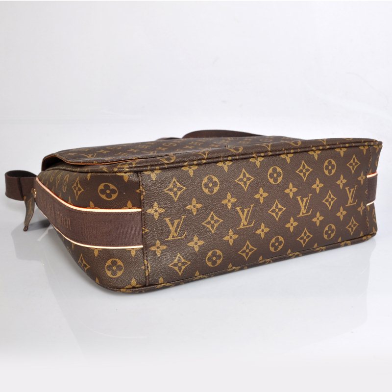 <b> メンズ ショルダーバッグ メッセンジャーバッグ ブラウン ルイ·ヴィトン Louis Vuitton ヴィトンモノグラム生地 M97039</b>