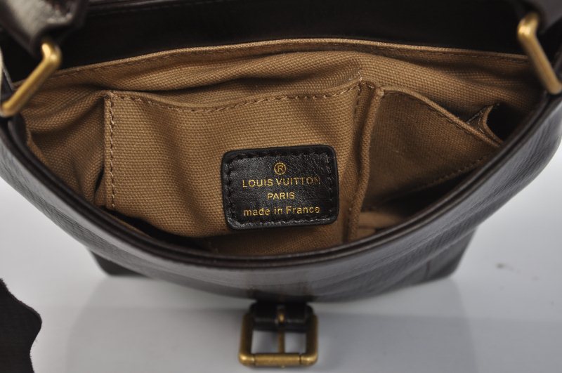  ブラウン M92995 メンズ メッセンジャーバッグ ルイ·ヴィトン Louis Vuitton ユタライン リ
