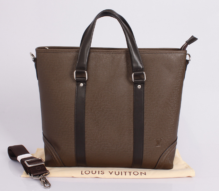  ブラウン M31122 エピ・レザー ルイ·ヴィトン Louis Vuitton メンズ ハンドバッグ メッセンジャーバッグ