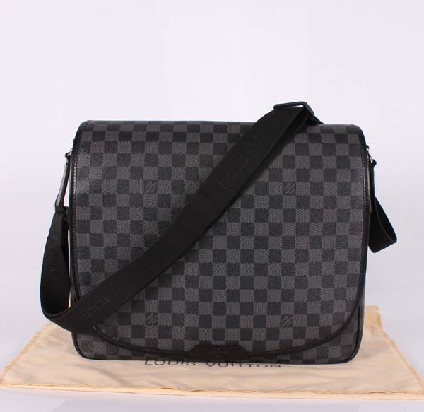  メンズ ハンドバッグ メッセンジャーバッグ ルイ·ヴィトン Louis Vuitton N58029 ヴィトンダミエ生地 ブラック