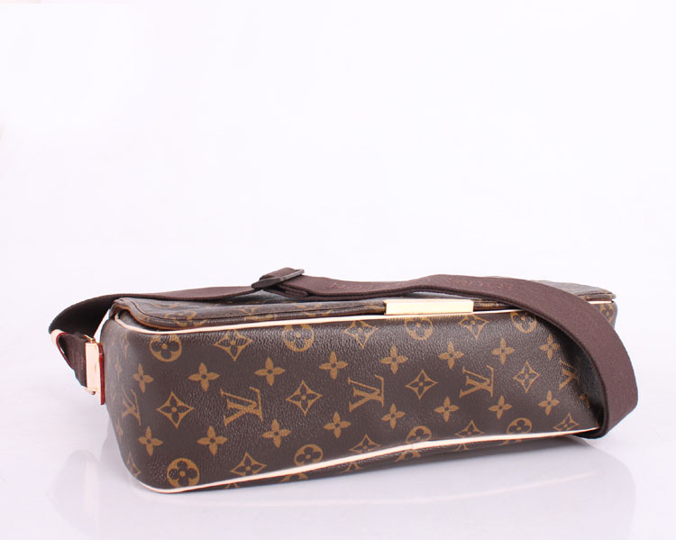  M40526 ヴィトンモノグラム生地 ルイ·ヴィトン Louis Vuitton ブラウン メンズ メッセンジャーバッグ