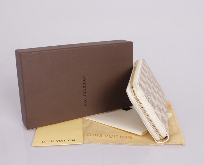  ルイ·ヴィトン Louis Vuitton 男性女性 ユニセックス 長財布  ダミエ 白い N60015