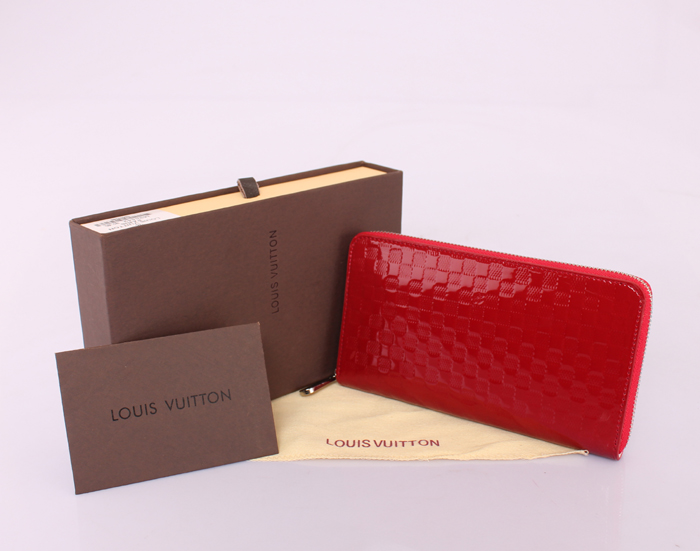  男性女性 ユニセックス 長財布  M94442 専用牛革生地 ルイ·ヴィトン Louis Vuitton 赤い