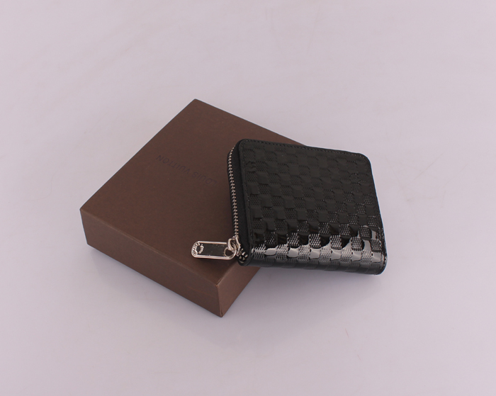  ルイ·ヴィトン Louis Vuitton 専用牛革生地 ブラック M94405 男性女性 ユニセックス 短い財布 