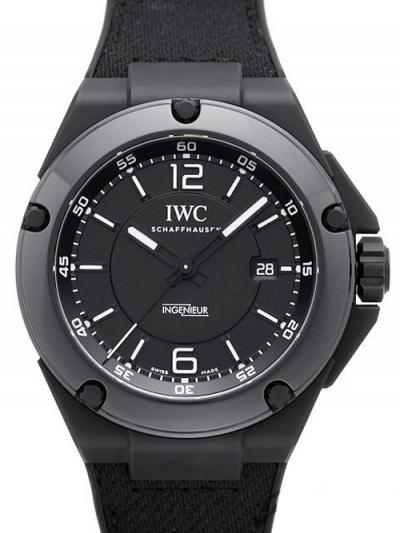 iwc コピー時計インジュニア オートマティック AMG ブラックシリーズ セラミック IW322503