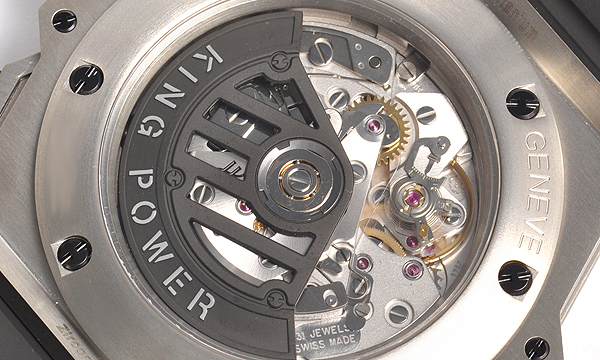 HUBLOT キングパワー パワーリザーブ ジルコニウム ダイヤモンド 709.ZX.1770.RX.1704腕時計激安代引き