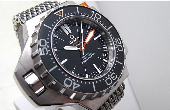 コピー腕時計 シーマスタープロプロフ１２００ 224.30.55.21.01.001スーパーコピー腕時計