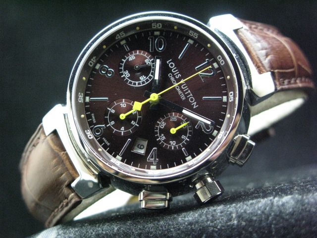 ルイヴィトン  時計 タンブール・クロノ・レザー・7750搭載 LVTC0102