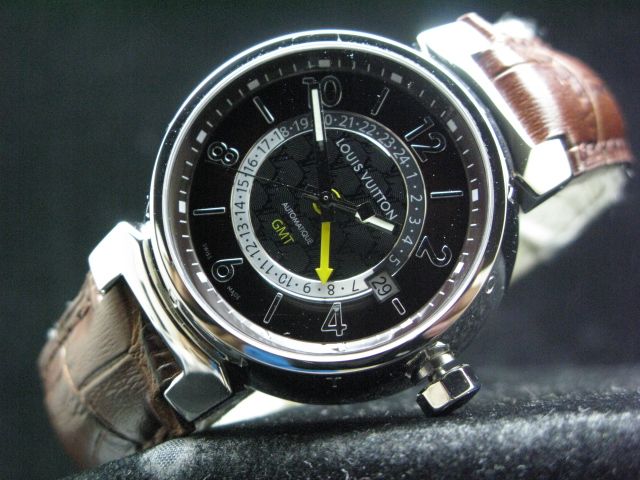 ルイヴィトン  時計 タンブール・GMT LVTG0101