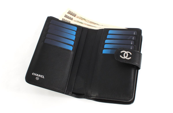 品番：lwcha50170bkslシャネル CHANEL キャビアスキン 二つ折財布 ブラッ