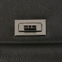 品番：lwch29288bkシャネル CHANEL キャビアスキン 二つ折財布 ブラッ