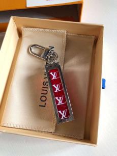 ルイヴィトン LOUIS VUITTON V1109ブランド通販